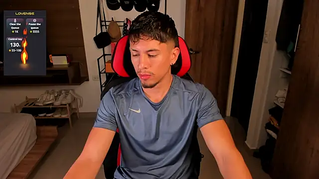 Aaronfox x online show from 07-22-26, 12:46