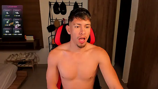 Aaronfox x online show from 07-25-26, 11:08
