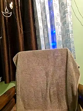 Snapshot of MIss-Naina chatting on 01-07-25, 11:26 MIss-Naina online show from 01-07-25, 11:26