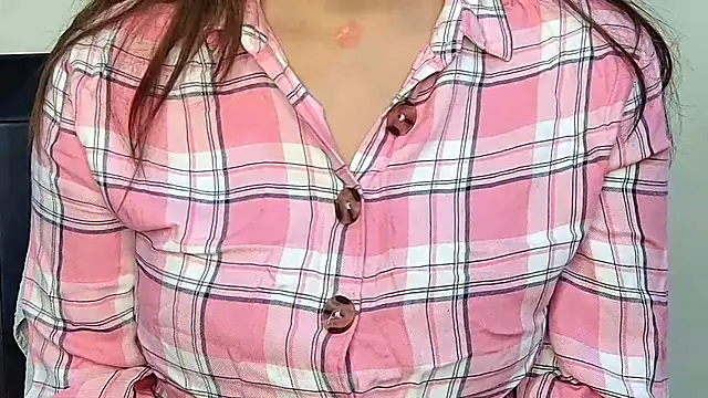 MIss-Naina online show from 11-21-25, 08:02