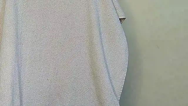 Snapshot of MIss-Naina chatting on 12-19-25, 08:21 MIss-Naina online show from 12-19-25, 08:21