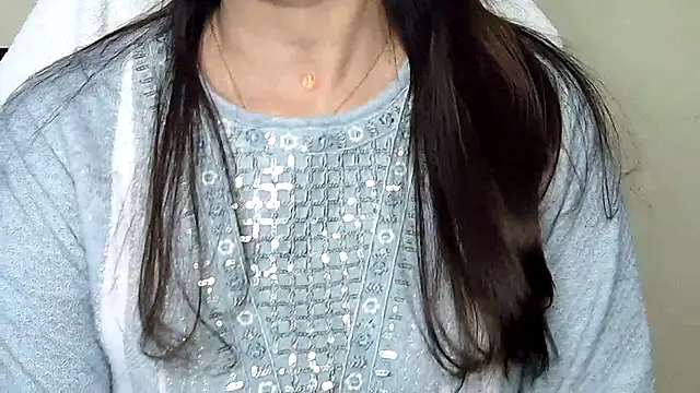 Snapshot of MIss-Naina chatting on 02-02-26, 08:13 MIss-Naina online show from 02-02-26, 08:13