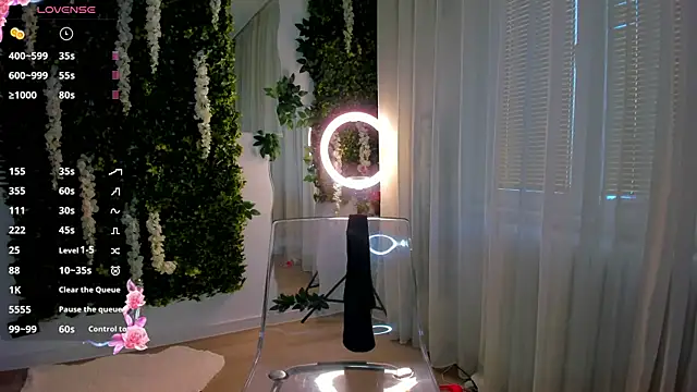 VivienCarter online show from 02-21-25, 07:45