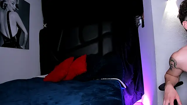 LexieandNate online show from 02-24-25, 02:51