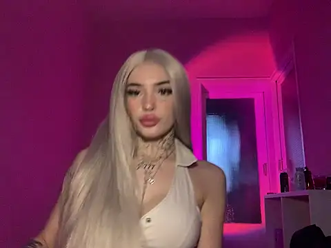 madelinexx online show from 02-16-25, 05:04