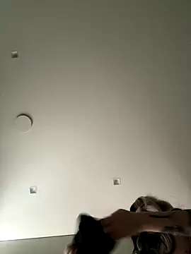 madelinexx online show from 10-24-25, 11:06