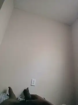 Snapshot of Dddoggystacks chatting on 11-16-25, 04:23 Dddoggystacks online show from 11-16-25, 04:23