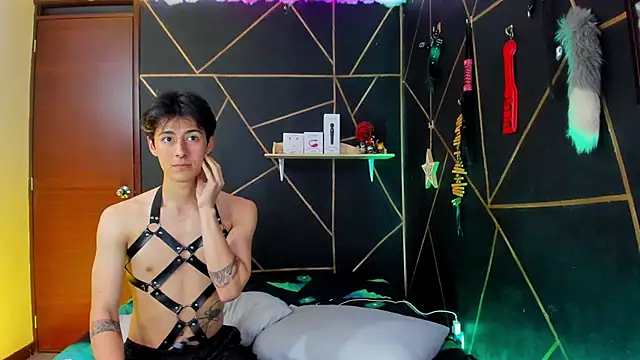 MillersKink online show from 01-02-25, 02:22