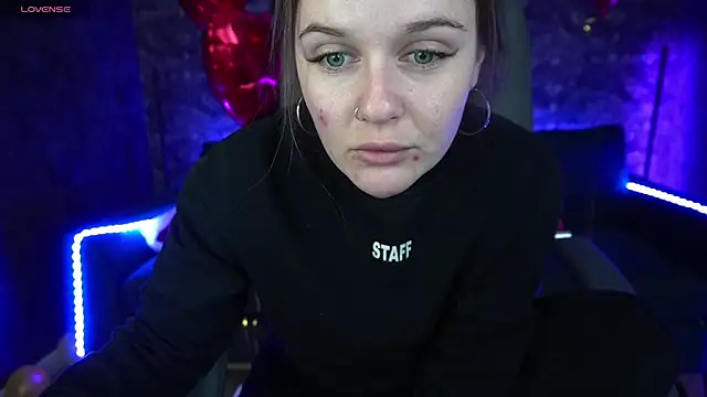 MaribelRiverr  online show from 02-17-25, 06:20