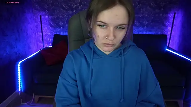 MaribelRiverr  online show from 02-22-25, 06:39