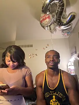 exotic  couple online show from 10-04-25, 03:37