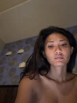 thai-dreamgirl online show from 03-12-26, 11:00