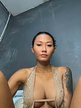 thai-dreamgirl online show from 07-23-26, 01:30