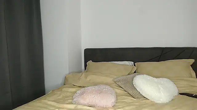 Snapshot of ElizabethAC chatting on 03-19-25, 09:38 ElizabethAC online show from 03-19-25, 09:38