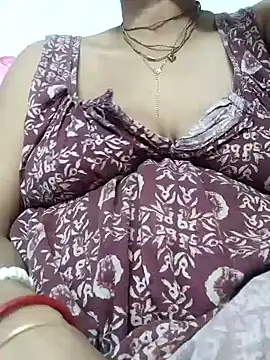 miss-Riy online show from 12-18-24, 07:19