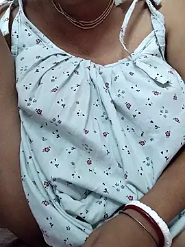 miss-Riy online show from 11-15-25, 05:42