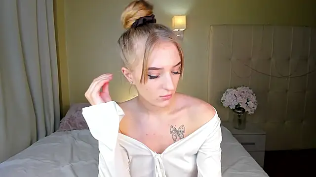 Stacy River online show from 02-22-25, 11:24