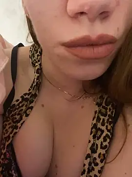 Snapshot of EvaRush chatting on 12-02-24, 12:09 EvaRush online show from 12-02-24, 12:09