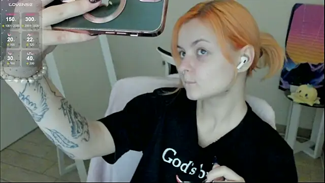 Fire Bestie online show from 12-15-25, 01:48