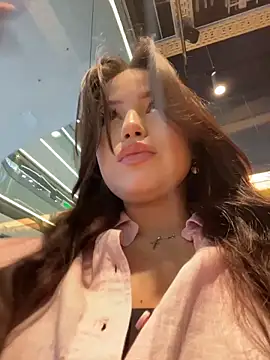 Chloe  Moon online show from 03-12-26, 02:01