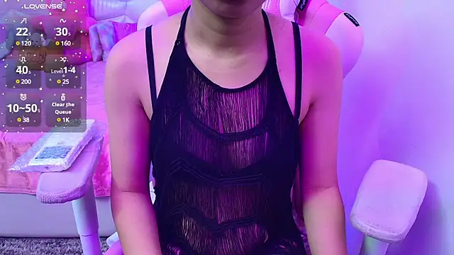 Snapshot of YourKusu chatting on 02-07-25, 12:06 YourKusu online show from 02-07-25, 12:06