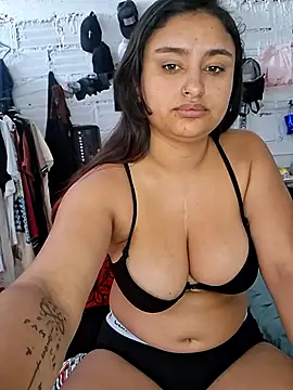 Snapshot of sariitha_sw chatting on 07-30-26, 02:27 sariitha sw online show from 07-30-26, 02:27