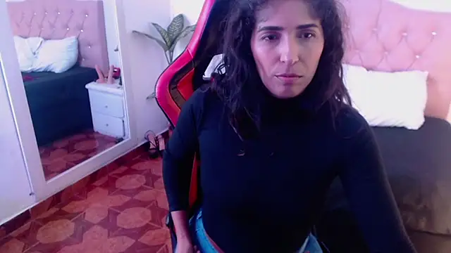 Snapshot of eka_urda chatting on 01-26-25, 12:05 eka urda online show from 01-26-25, 12:05