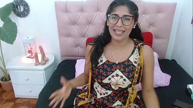 Snapshot of eka_urda chatting on 10-12-25, 07:57 eka urda online show from 10-12-25, 07:57