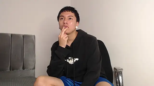 alex-lover online show from 10-01-25, 01:22