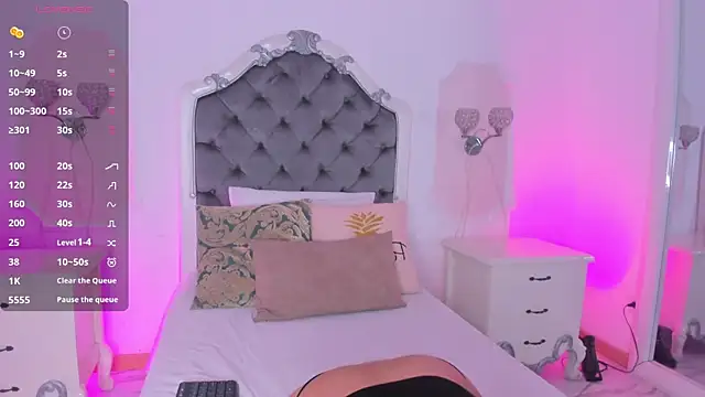 PollyGrey  online show from 09-26-25, 03:54