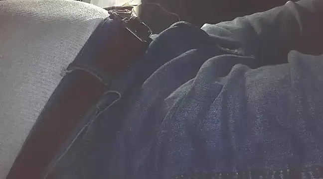 Snapshot of briefsguy4life@xh chatting on 03-20-25, 12:53 briefsguy4lifexh online show from 03-20-25, 12:53