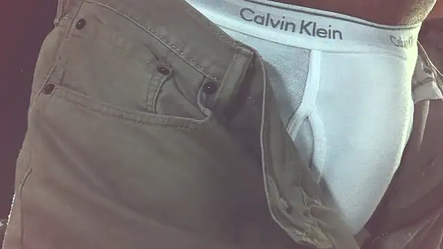 Snapshot of briefsguy4life@xh chatting on 03-22-26, 07:45 briefsguy4lifexh online show from 03-22-26, 07:45