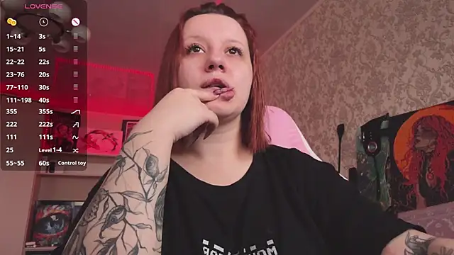 Dani RedheaDevil online show from 07-15-26, 04:51