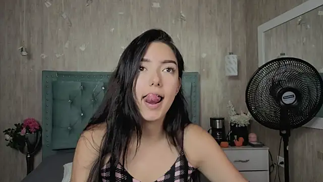 Marcelaa fox online show from 03-25-26, 07:53