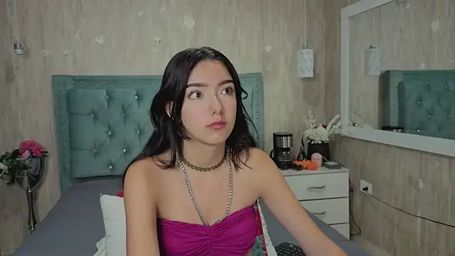 Marcelaa fox online show from 04-13-26, 08:03