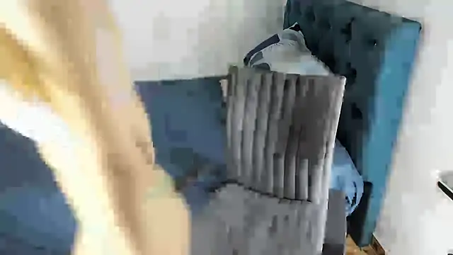 Snapshot of RachelJones_ chatting on 01-06-25, 07:13 RachelJones online show from 01-06-25, 07:13