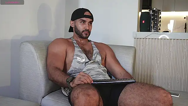 Snapshot of orion1993 chatting on 10-08-25, 12:25 orion1993 online show from 10-08-25, 12:25