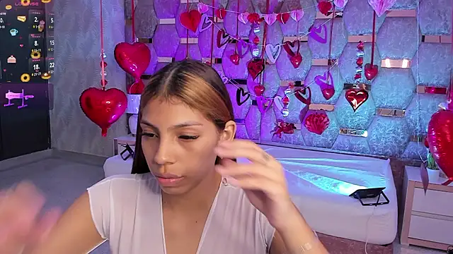 LunaAridi online show from 02-05-26, 09:41