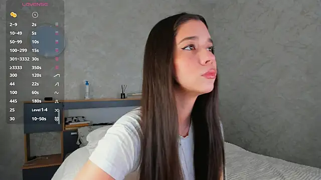 Snapshot of Butterflys1268 chatting on 07-07-26, 04:37 Butterflys1268 online show from 07-07-26, 04:37