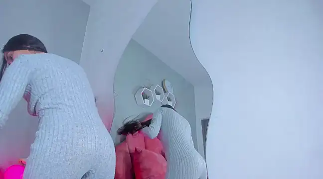 StefanyWilliams  online show from 01-24-25, 03:00