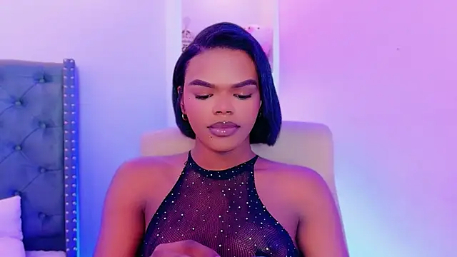 CamiEstrada online show from 09-12-25, 09:37