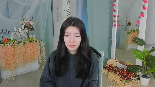 Julietta Romanis online show from 02-14-25, 12:19