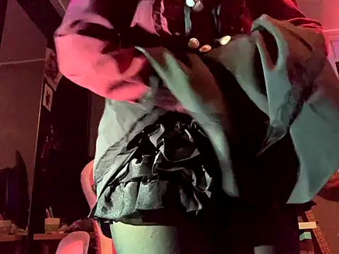 space g1rl online show from 11-05-25, 07:47