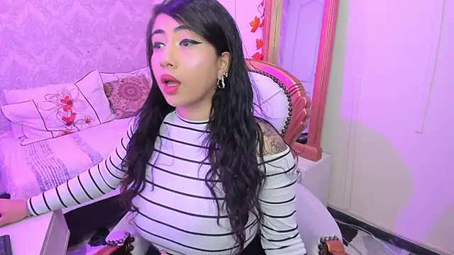 Sexy cristall  online show from 02-25-25, 07:58