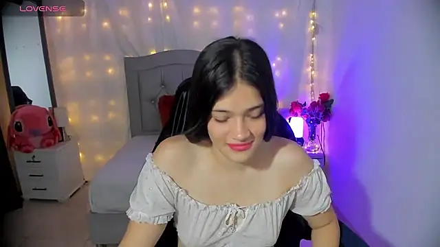 Snapshot of Alison_girl20 chatting on 01-28-25, 10:12 Alison girl20 online show from 01-28-25, 10:12