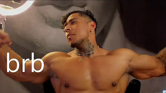 Snapshot of bradley_smith chatting on 03-14-25, 04:10 bradley smith online show from 03-14-25, 04:10