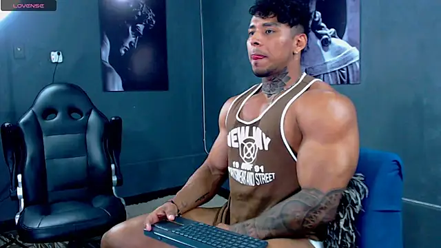 Snapshot of bradley_smith chatting on 10-03-25, 09:23 bradley smith online show from 10-03-25, 09:23