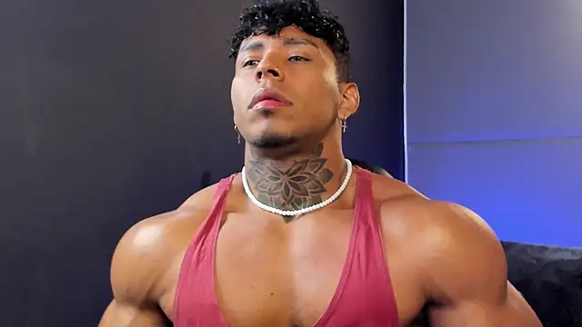 Snapshot of bradley_smith chatting on 10-27-25, 06:28 bradley smith online show from 10-27-25, 06:28