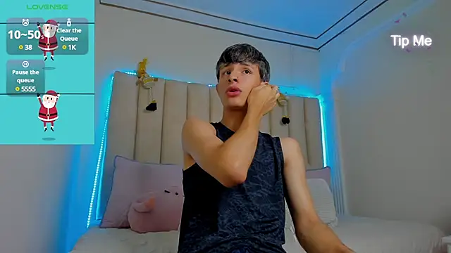 Snapshot of Belami_blake_ chatting on 12-09-24, 02:39 Belami blake online show from 12-09-24, 02:39