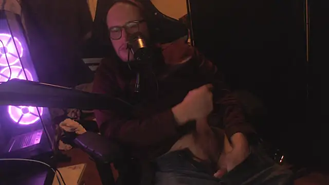 chicostick413 online show from 11-28-25, 03:09